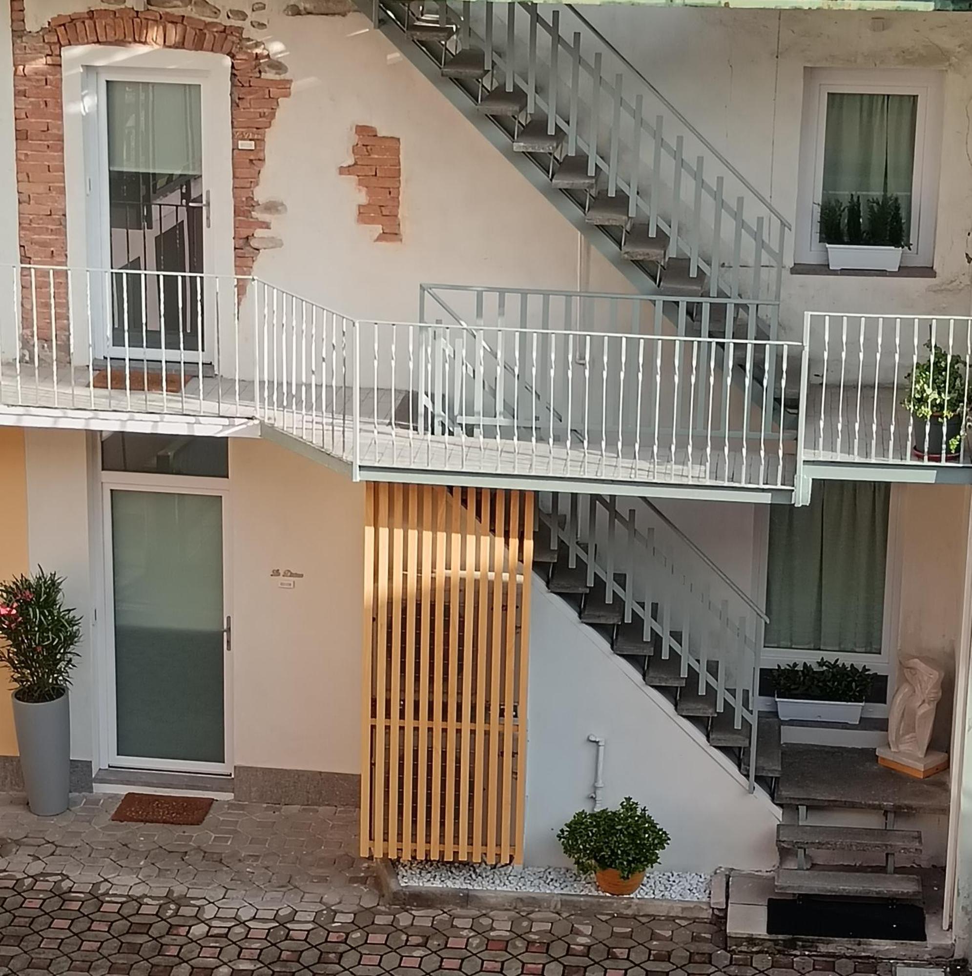 La Divina Suites Dalmine Luaran gambar